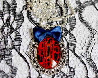 Silvery long Rock, Satin Bow, Baroque, Cabochon Oval Necklace