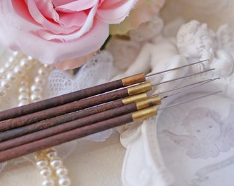 Indian hook-Holder with Needle-Needle for Beads