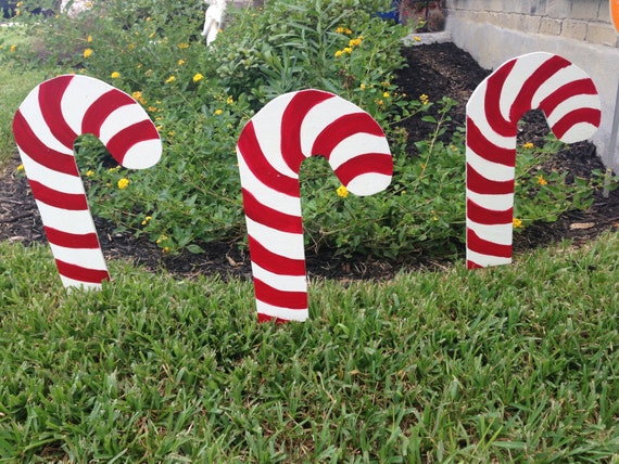 Set of 3 Wooden Candy Cane Yard Art Christmas Decoration