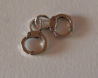 50 shades of Grey charm bracelet / 5 Handcuffs charms / bulk handcuff pendant / cuffs charms / police charms / hand cuff charms / policeman
