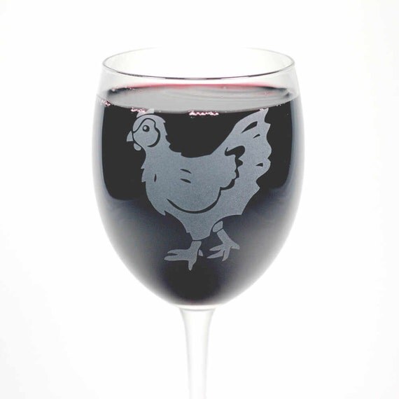 Chicken Wine Glass 12oz etched stemware hen by BreadandBadger