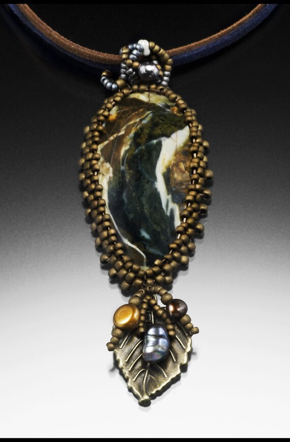 Beaded Bale Pendant Necklace Spirit Bead Weaving