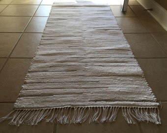 Rag Rug Handwoven White w/ Taupe Accents 25 x 64