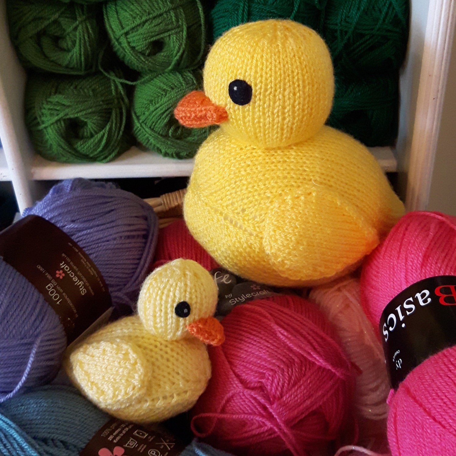 Rubber Ducks knitting pattern PDF cute rubber duckies