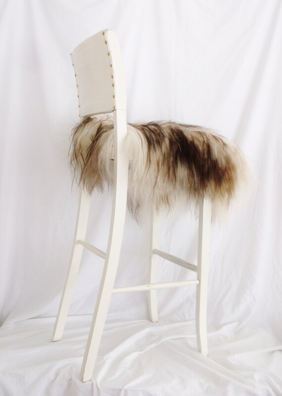 Large Icelandic Sheep Skin Fur Sheepskin Chair Cover white