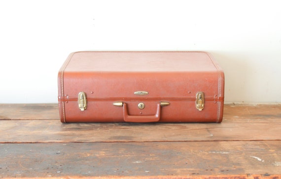 Vintage Taperlite Suitcase Mid Century Hard Case Luggage