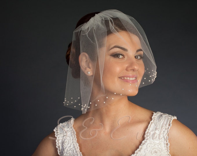 Birdcage with pearls, bridal veil, wedding veil