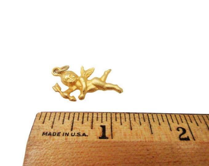 Cherub Charm - Gold Plated - cupid with arrow - pendant