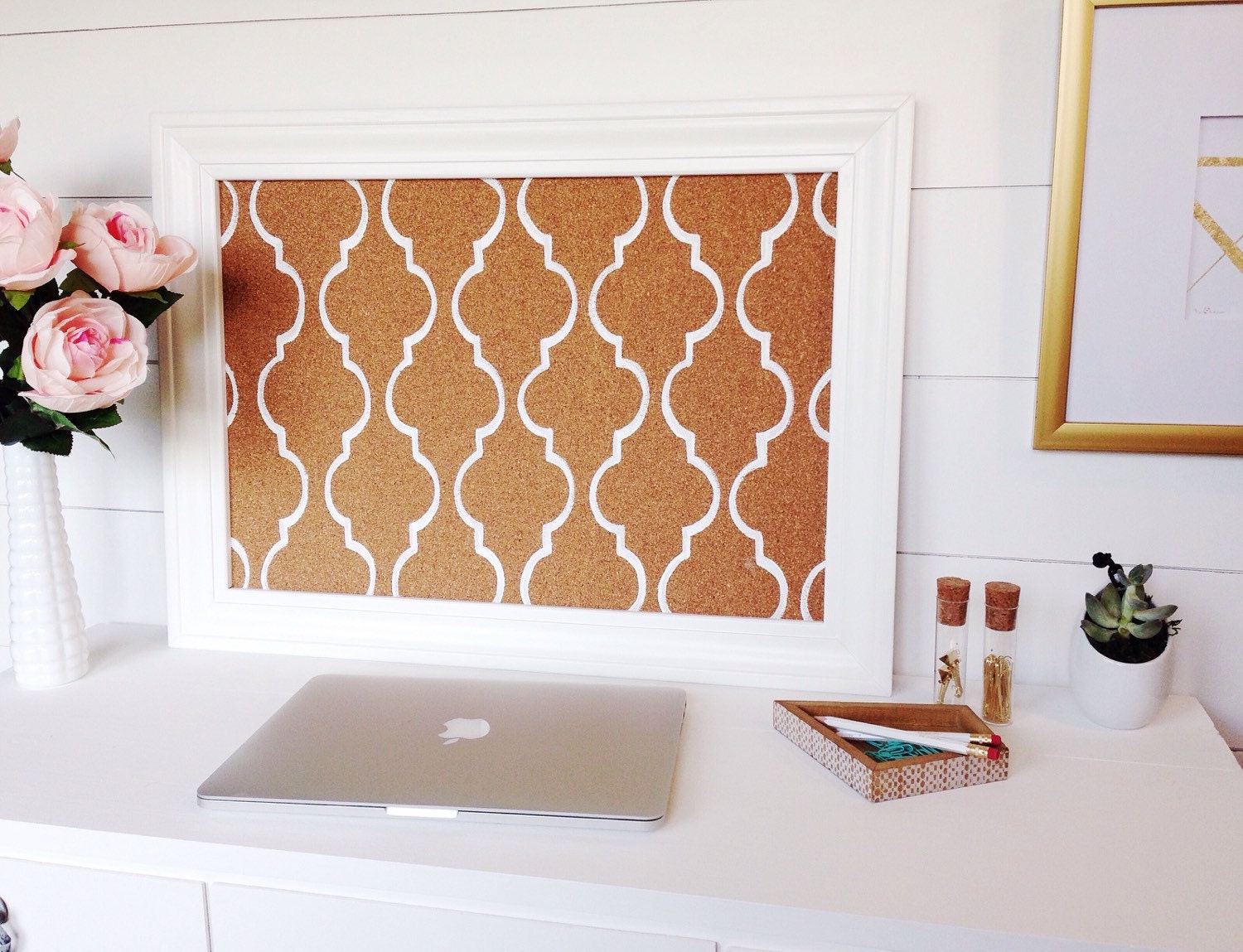Memo / Cork / Bulletin Board / White Mediterranean Tile