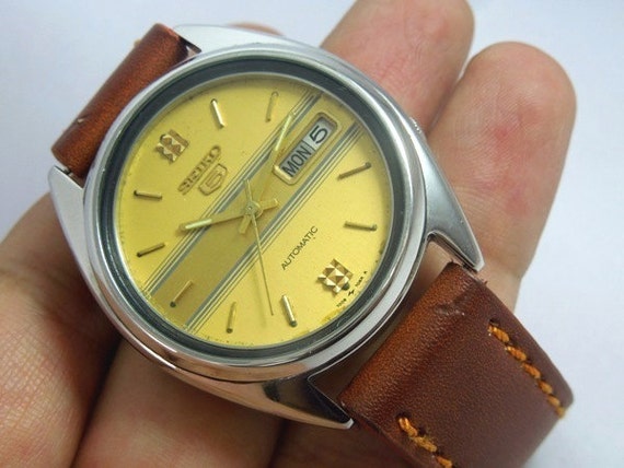 seiko 5 automatic 17 jewels gold