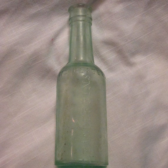 Lea & Perrins Worcestershire Sauce Glass Bottle 1900's