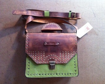 Olive Full Grain Leather Briefcase, Olive Leather Bag, Leather Bag, Leather Messenger Bag, Top Handle briefcase,