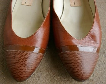 Vintage Brown Italian Leather Heels- Size 5.5- 70's- Low Heel- Genuine Italian Leather