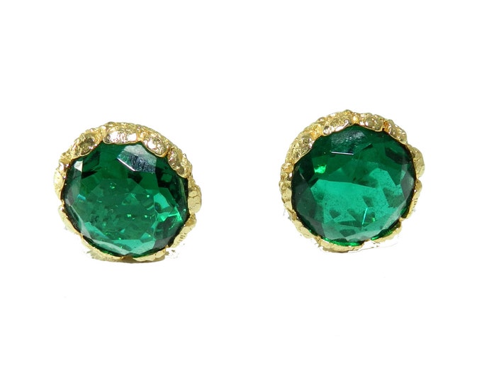 Vintage Emerald Glass Clip Earrings, Round Green Earrings, Midcentury Jewelry Jewellery, Kramer?, Excellent Condition, Collectible
