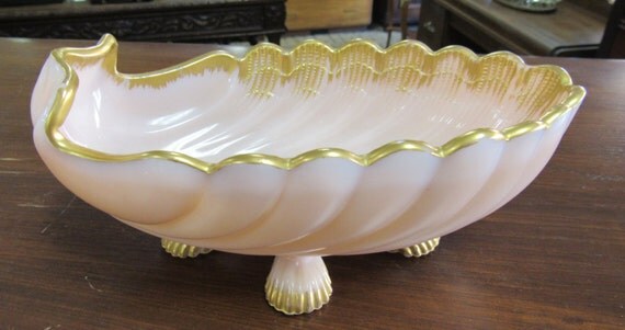 Pink shell dish milkglass with gold trim