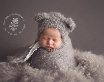 Newborn Photo Prop//Newborn Bear Hat//Fuzzy Baby Bear Hat//Unisex Hat//Newborn Props//Knitted Bear Hat//Baby Shower Gift//Knitted Hat