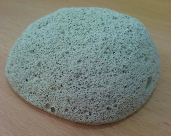 NATURAL VOLCANIC PUMICE (floating) lava rock