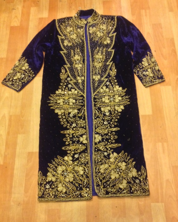  Uzbek velvet kaftan Vintage asian ethnic tribal jacket kaftan 