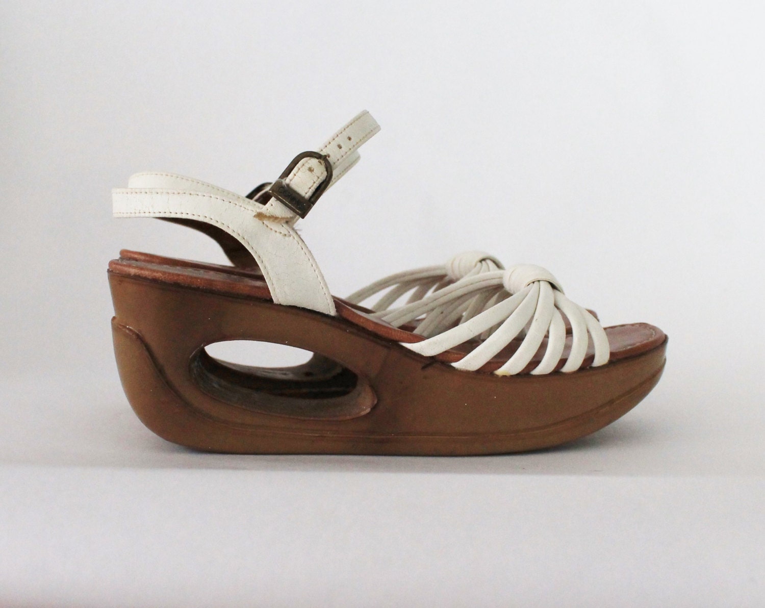 yo yo shoes 1970