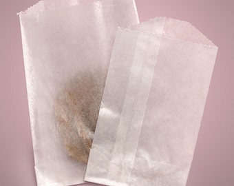 2-3/4" x 4-1/4" Translucent Flat Glassine Paper Bags - 50 Quantity