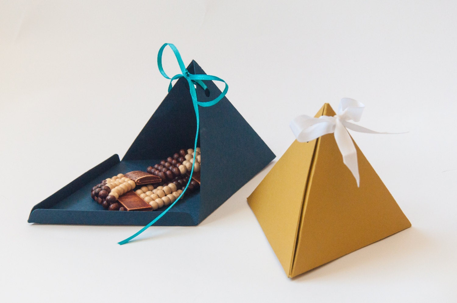 Download Triangle Pyramid Gift Boxes set of 3 Custom Handmade