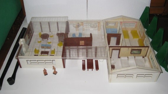 magnetic dollhouse