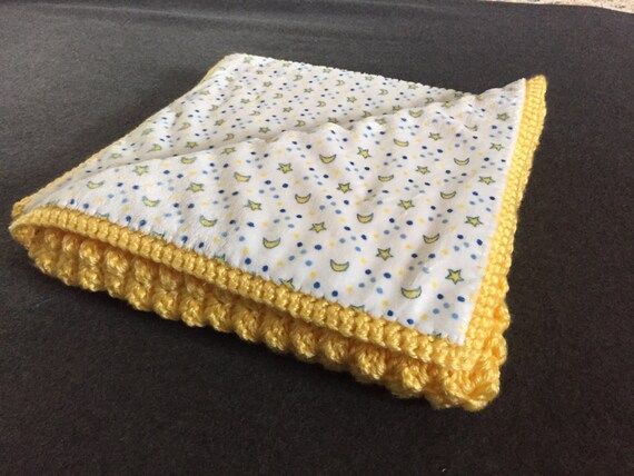 MOON pattern for baby blanket by ColorandShapeDesign - Craftsy