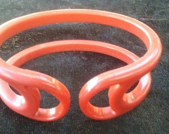 Bakelite Bangle Red maked Patented