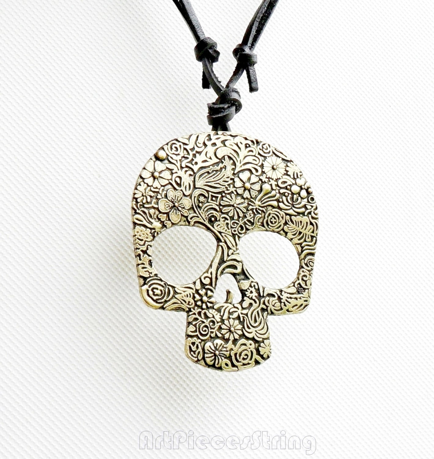 Large golden skull necklace flowers female gothic skull long