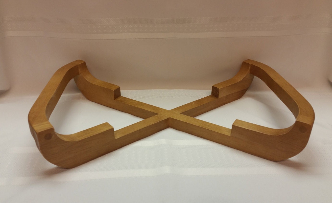 VINTAGE Wooden Casserole Dish Holder GREAT by AmazingFunVintage