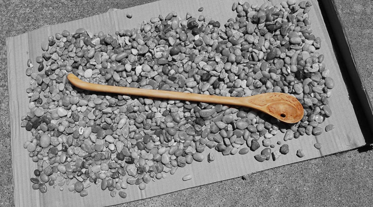 Long handle 18 in stirring spoon with drain hole