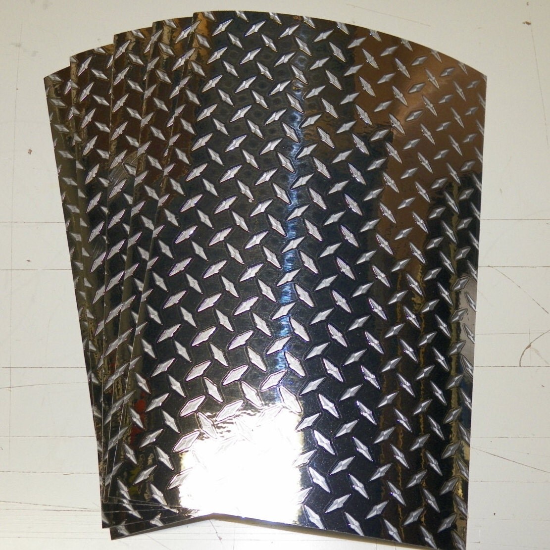 vinyl self adhesive silver mini diamond plate 6x9