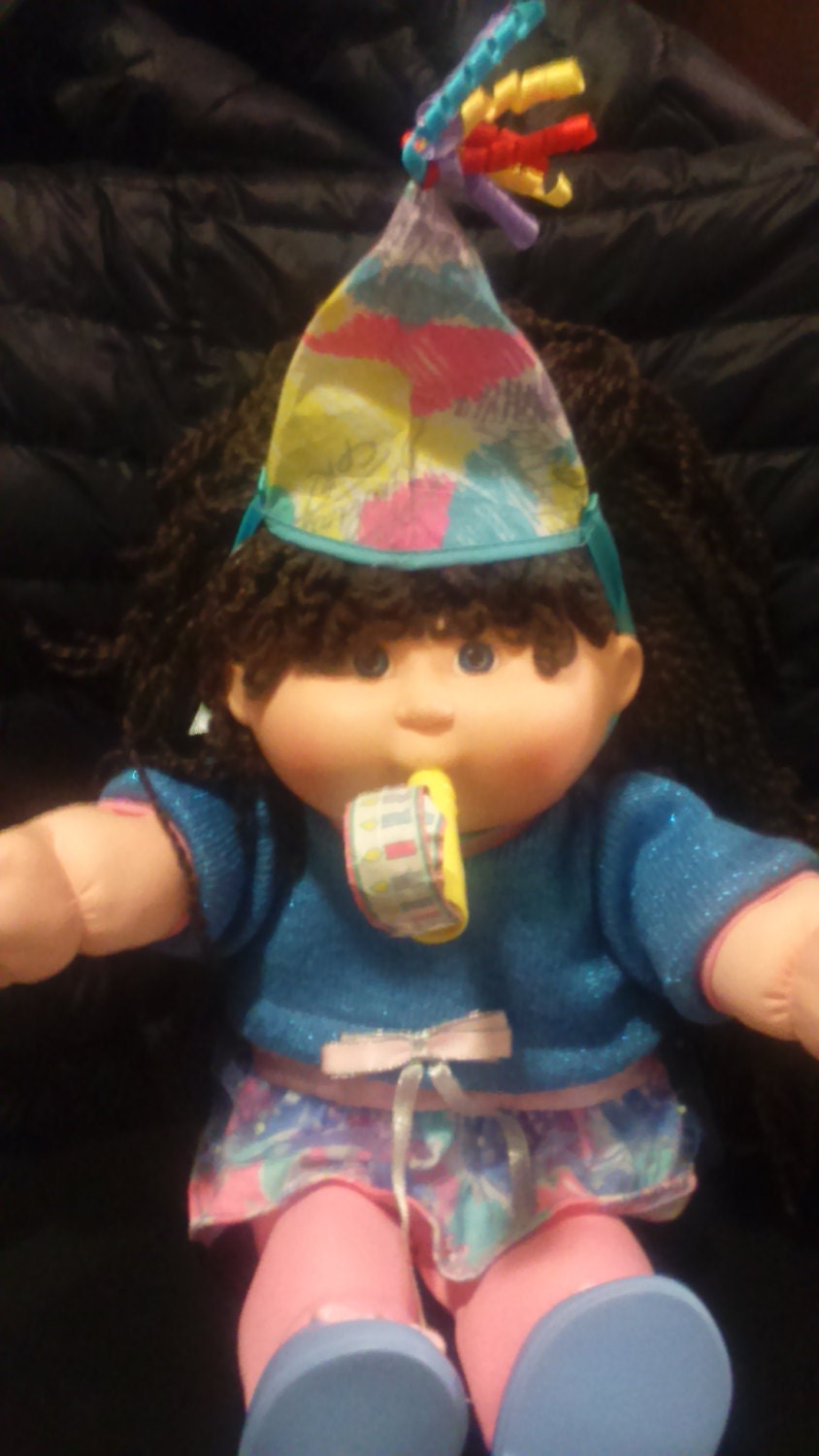 Vintage 1990 Coleco CABBAGE PATCH Birthday Kids Doll with