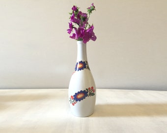 Vintage China Vase, flower vase, china floral vase, porcelain vase, 1960s vase, floral ceramic vase, vintage white vase, white ceramic vase