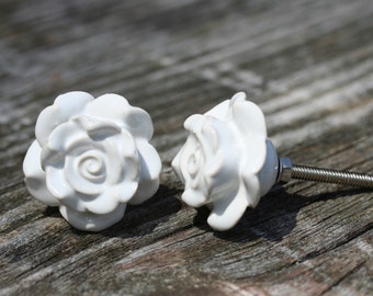 Ceramic Drawer Knob White Drawer Pull Rose Flower Drawer Pull White Drawer Knob Ceramic Knob Antiqued Knob Shabby Chic Knob Furniture Knob