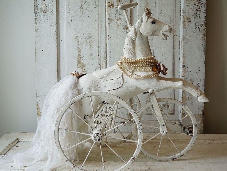 Shabby wooden horse statue large French Nordic white