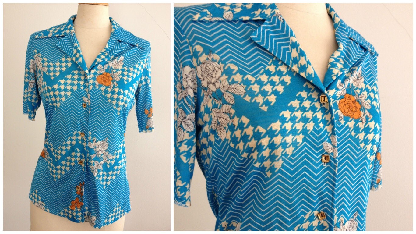 Vintage La Paz Women's Shirt Blue Geometric Flower Pattern