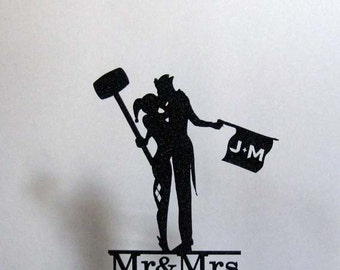 Personalized Wedding Cake Topper - Joker and Harley Quinn silhouette with personalized Initials and Mr & Mrs last name