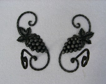 Fantastic Metal Pair of Curtain Tie Backs, French Vintage, Grape Design, Fer Forgé, Wrought Iron, Living Room, Bedroom, Dining Room
