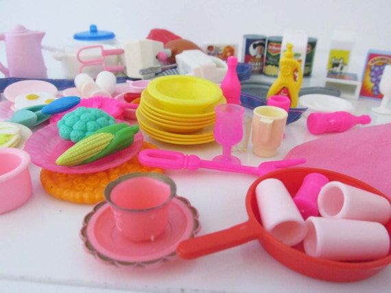 barbie dishes and food