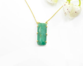 Emerald Necklace, Emerald Pendant, Emerald Gold Necklace, Emerald Silver Pendants, Gold Gemstone Necklaces, Emerald SilverCharm Necklace