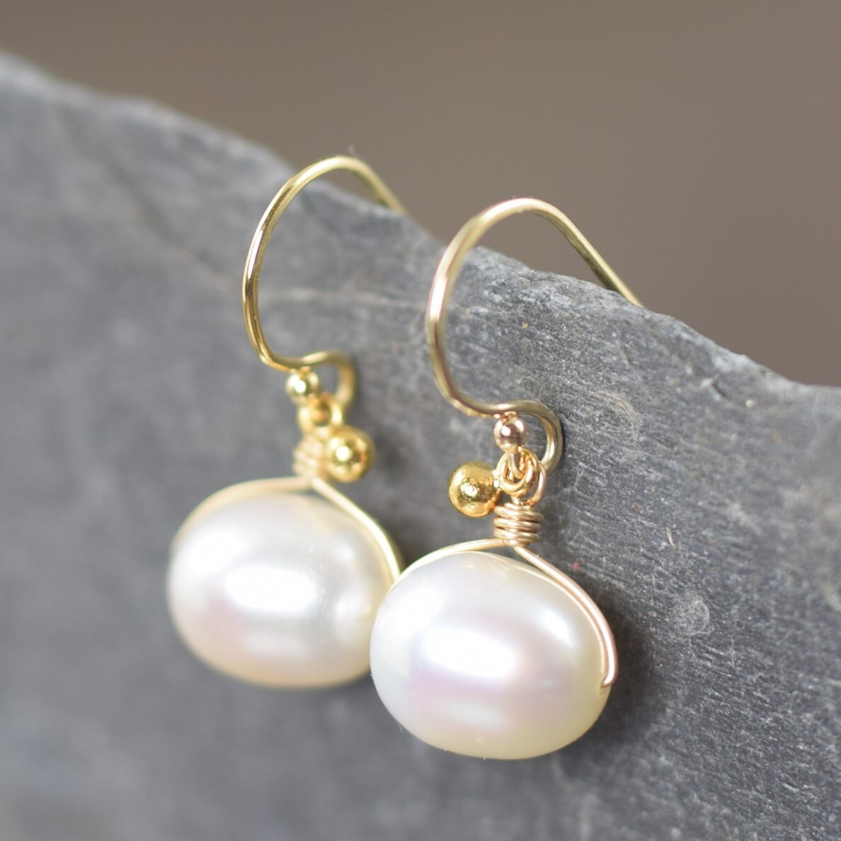 White Pearl earrings june birthstone earrings gold filled wire