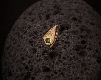 14k gold nose ring, rhombus with green stone, gold nose stud, nose hoop, nose ring hoop, nose rings, geometric jewelry, unique nose ring