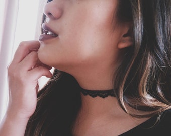 The Lily Choker - Delicate and dainty white and black lace choker with gold hardware
