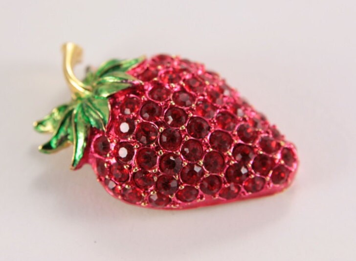 Strawberry Brooch Berry Brooch Vintage Unique Brooch Red