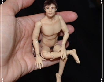 1/12 bjd doll - real male proportions - OOAK custom made