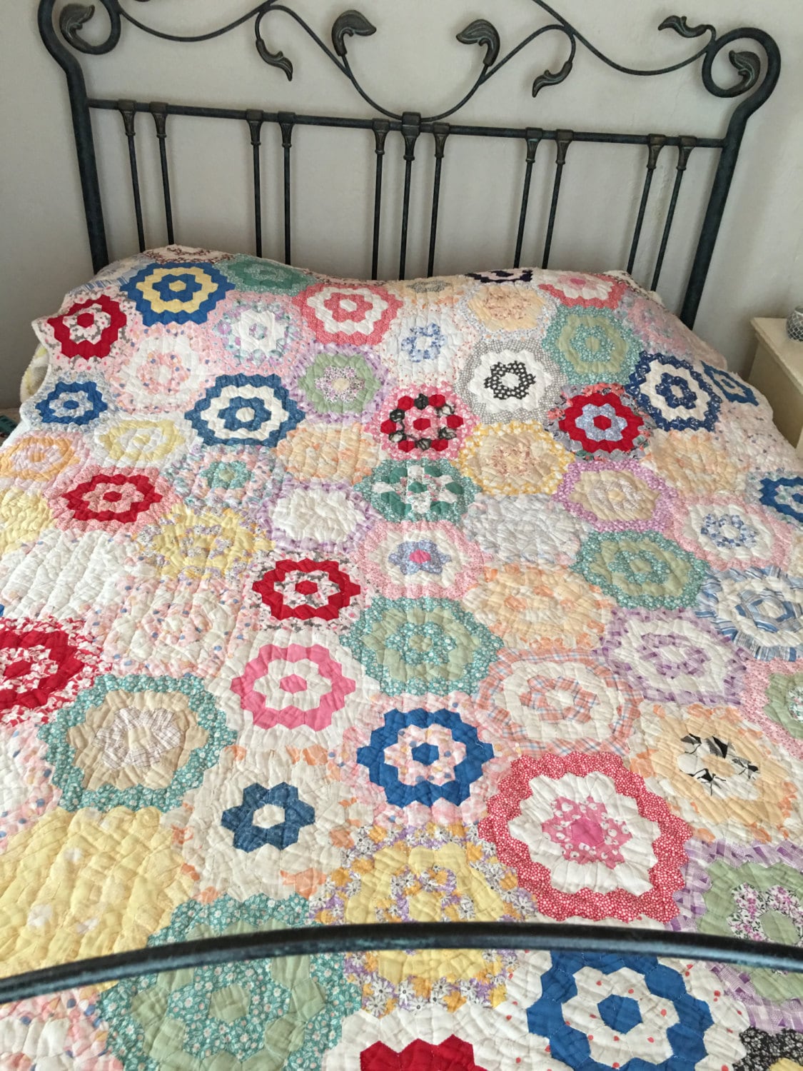 Antique Quilt Grandmothers Flower Garden Farmhouse 4800