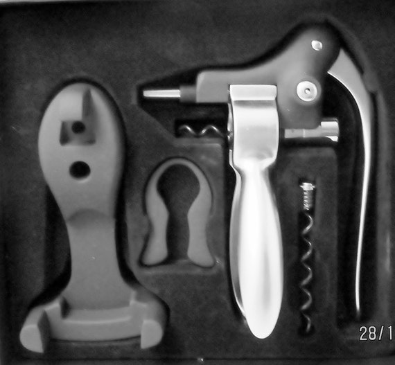 Wine Connoisseur's opener deluxe wine opener by by LosTNPawN