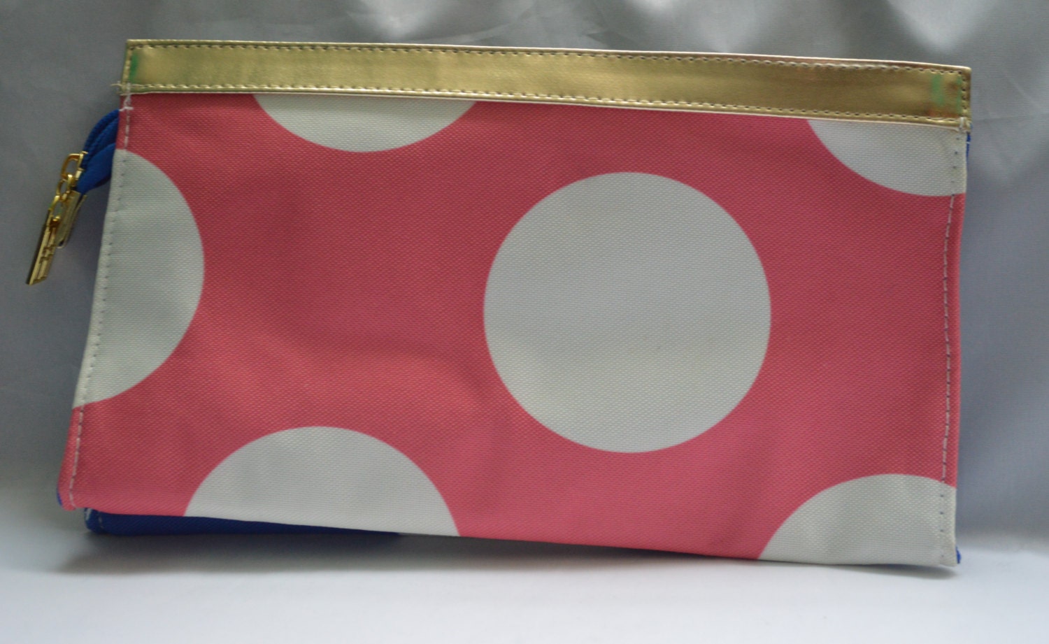 elizabeth arden cosmetic bag