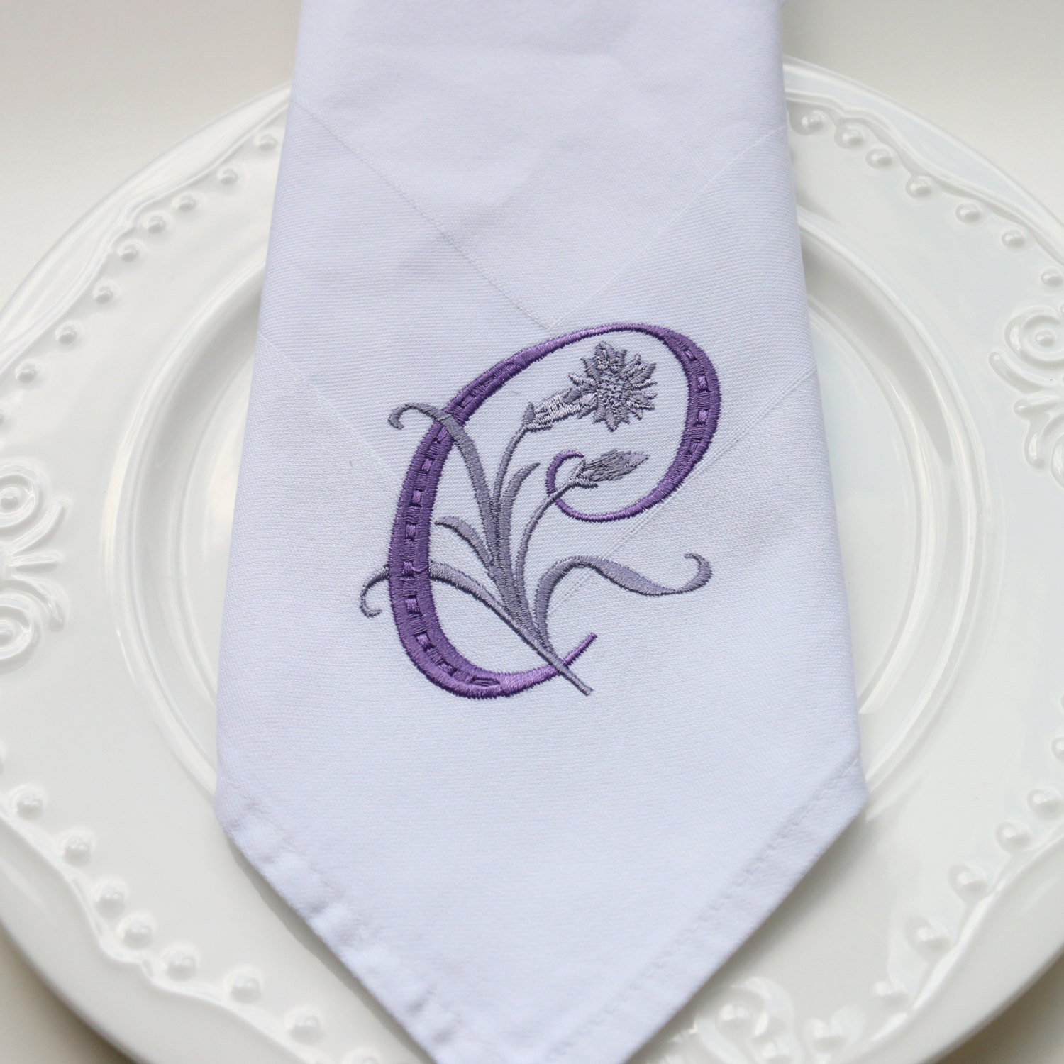 Monogrammed Napkins / Set of 4 / Personalized Napkins / Linen